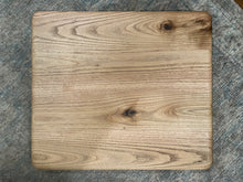 Load image into Gallery viewer, Large Walnut Cutting Board
